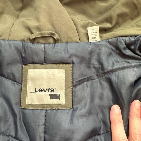 Levi’s Water Repellent Parka Jacket Faux Fur Trim Hood Small - Picture 6 of 11